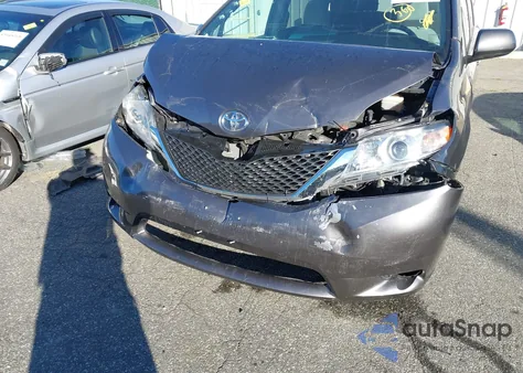 2015 Toyota Sienna Le 8 Passenger from USA, damaged, VIN 5TDKK3DC0FS671554